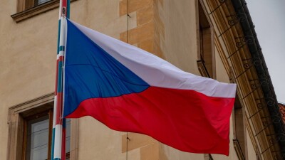 В Чехии тысячи человек вышли на митинг против экономической бедности