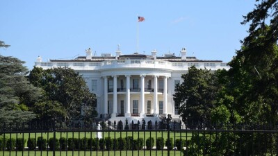 Власти США заметили разведывательный шар-шпион в небе