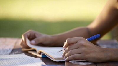 Сколько студентов колледжей в Казахстане учатся бесплатно