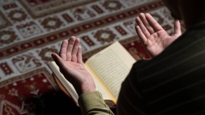 Неизвестный открыл огонь в иранском мавзолее. Один человек погиб, семь пострадали