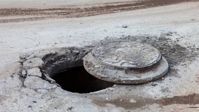 В Кызылорде от падения в люк канализации погиб 8-летний ребёнок