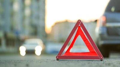 В Алматы произошло ДТП с участием патрульной машины. Есть пострадавшие