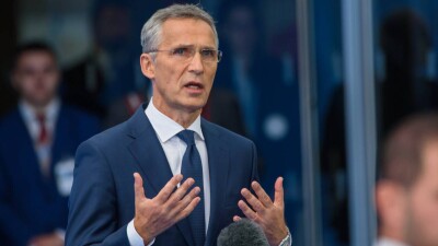 Йенс Столтенберг сохранил должность генерального секретаря НАТО