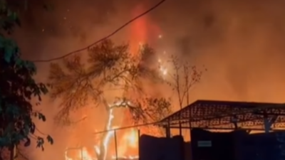 Сильный пожар произошёл в одном из частных домов Талгара