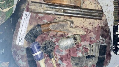 Тайник с оружием и светошумовыми гранатами обнаружили полицейские близ Талдыкоргана
