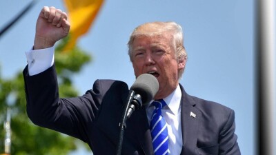 Дональд Трамп выступит с обращением во Флориде после обвинений суда