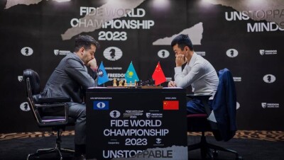 В Астане ничьей завершилась первая партия матча за мировую шахматную корону