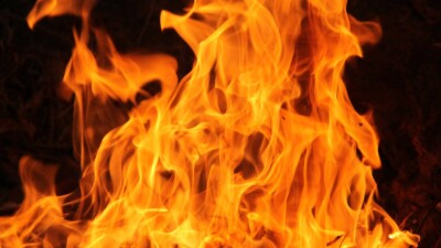 Мужчина поджёг себя перед зданием суда в Нью-Йорке, где проходит процесс по делу Дональда Трампа