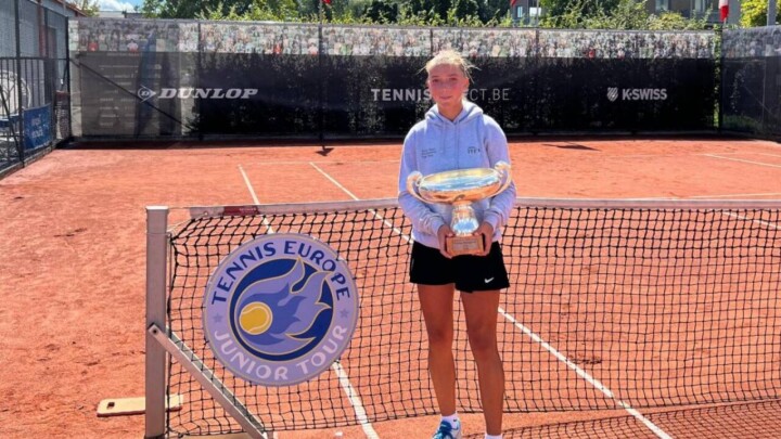 14-летняя казахстанка выиграла юниорский турнир по теннису в Бельгии