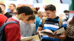 Ұлытау, Абай, Жетісу облысының жастарына 5 мың оқу гранты бөлінді