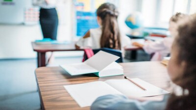 33 жекеменшік мектеп 2,5 мың оқушыны қағаз жүзінде ғана оқытқан