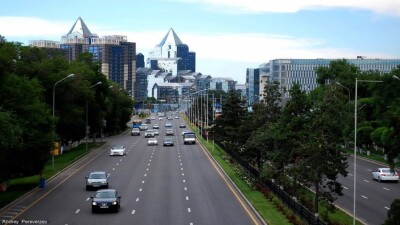 Алматыдағы әл-Фараби даңғылында қозғалыс шектеледі