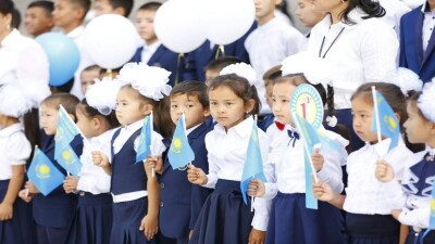 Жаңа оқу жылы: орыс тілі 2-сыныптан, шет тілі 3-сыныптан бастап оқытылады