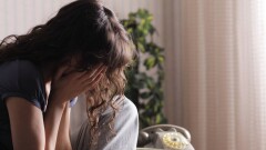 "Мама сбила пешехода". Мошенники выманили 700 тысяч тенге у 10-летней девочки