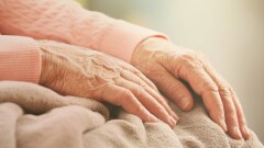 92-летняя жительница Актобе через суд добивалась помощи от восьмерых детей