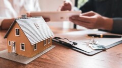 В мажилисе предложили разработать льготную ипотеку для работников обрабатывающей отрасли