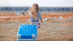 Трёхлетнюю девочку вернули из Турции в Казахстан