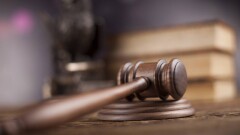 В суде ВКО три года ищут судью – желающих занять вакансию нет
