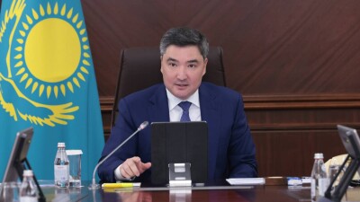 "Миллиарды перечисляются, качества нет". Бектенов спросил, как можно улучшить контроль за ремонтом дорог