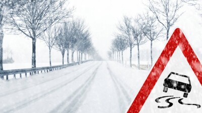 Из-за плохой погоды в Казахстане ввели ограничения на 61 участке республиканских трасс