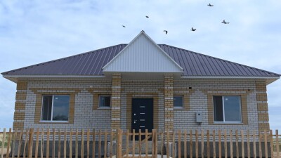 Строительство новых домов для пострадавших от паводков в Актюбинской области завершат в августе