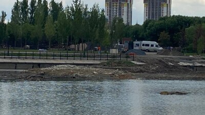 В департаменте экологии объяснили причину неприятного запаха на Гребном канале в Астане