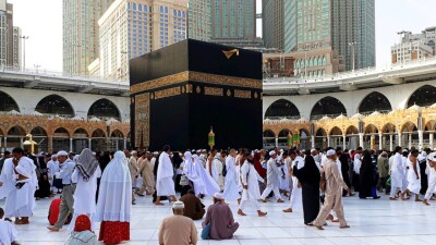 Где казахстанцам пройти обязательную для совершения хаджа вакцинацию