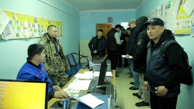 Жители Мангистау, которые стояли в очереди на трудоустройство, получили работу в West Oil Software