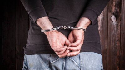 Осуждённого в Туркестанской области отпустили из колонии за покупками, но он не вернулся обратно