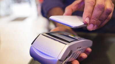 Единый QR для всех банков запустят в Казахстане до конца 2024 года