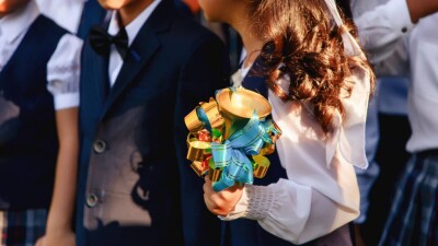 Какие школы в Астане останутся переполненными и трёхсменными ещё на год