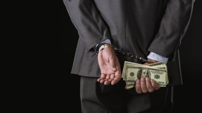 В Атырау вынесли приговор по делу о хищении в поликлинике 231 млн тенге
