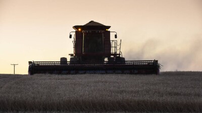 Дополнительное топливо по низкой цене получили аграрии шести регионов Казахстана