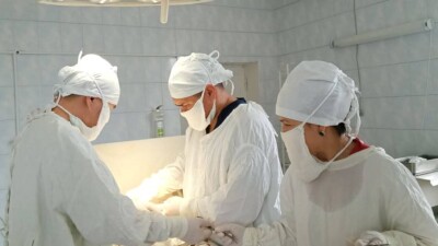 "Родился в рубашке". Врачи успешно прооперировали пациента с ранением в сердце в Жамбылской области