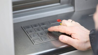 Акимат ВКО предупредил о мошенниках, которые выманивают деньги "на благие дела", выдавая себя за чиновников