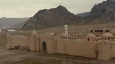 Антикор: Связанная с Мухамедиулы компания купила крепость для фильма по цене в 44 раза ниже стоимости строительства