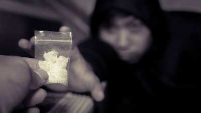 При первом преступлении молодые наркосбытчики смогут избежать наказания