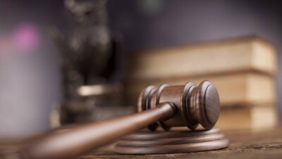 Компания Hugo Boss обратилась в суд из-за регистрации в Казахстане схожего товарного знака