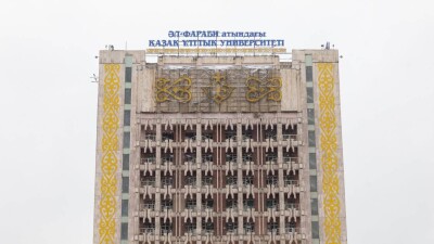 Депутат Базарбек: Битва за земли КазНУ продолжается, проигравшие суд не намерены сдаваться