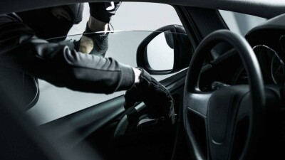 Двух 14-летних подростков подозревают в угоне четырёх машин в Астане