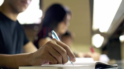 15 000 абитуриентов уже сдали январское ЕНТ. 67% набрали пороговый балл