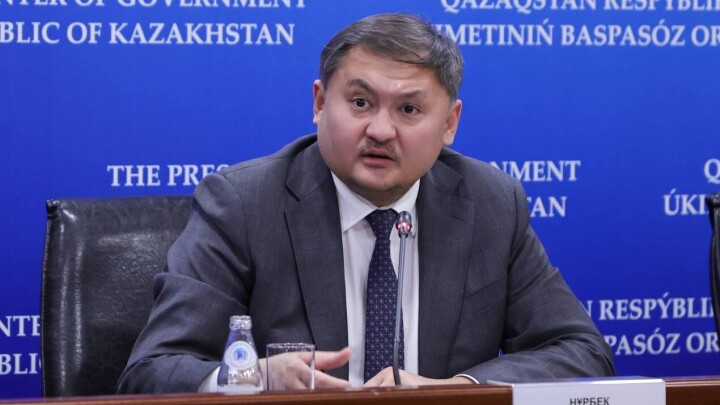 Саясат Нурбек: Мы не можем ограничить право студентов самим выбирать, где жить