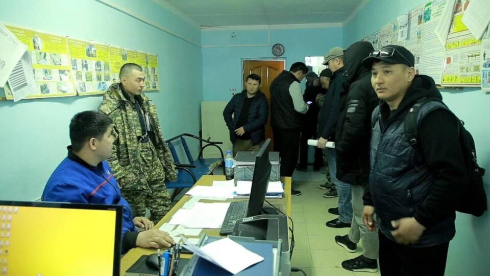 Жители Мангистау, которые стояли в очереди на трудоустройство, получили работу в West Oil Software