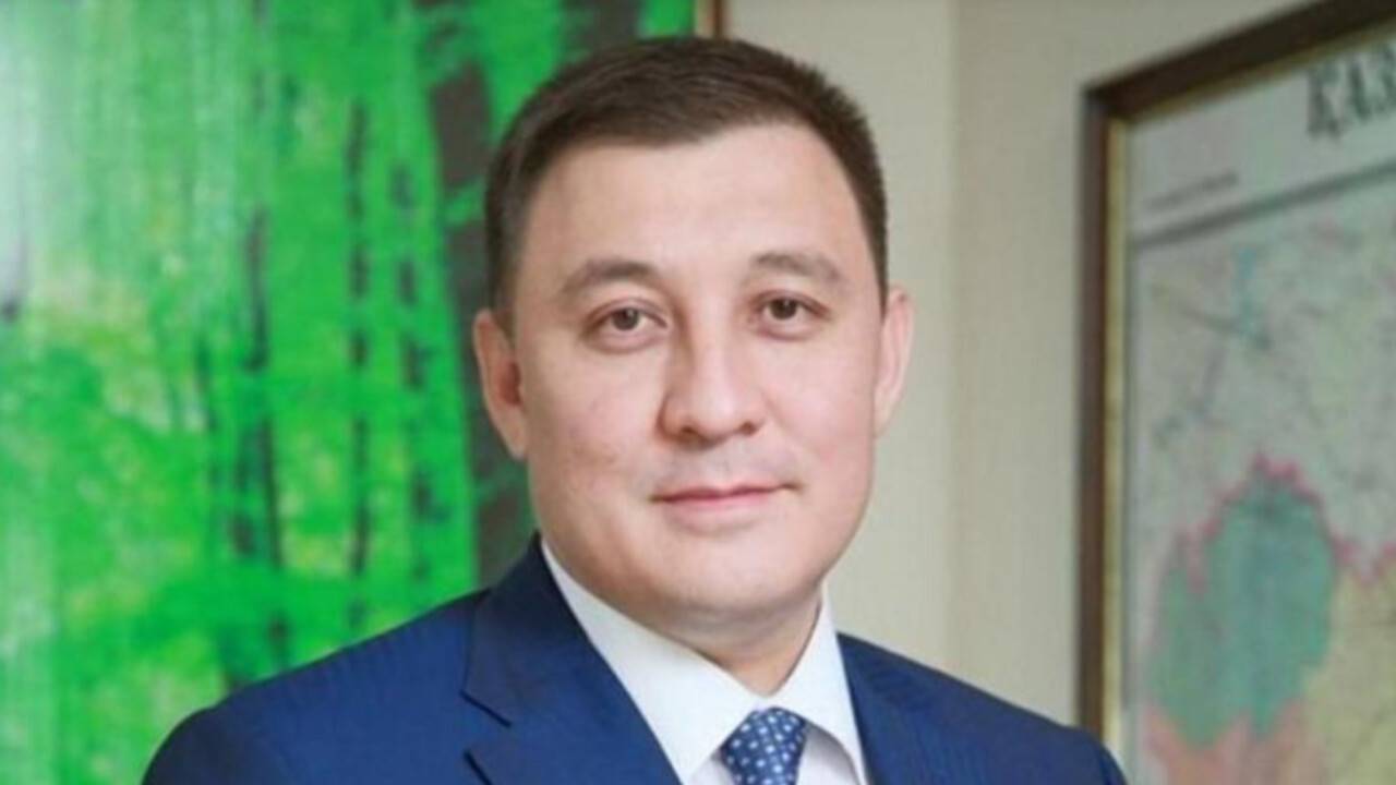 Бывший аким Караганды стал председателем областного филиала партии Respublica