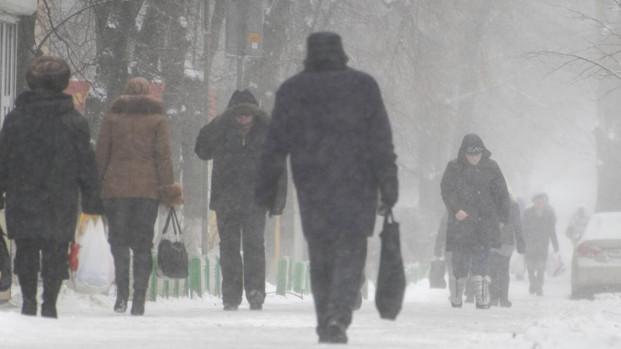 Из-за непогоды без электричества остались 117 сёл в Павлодарской области