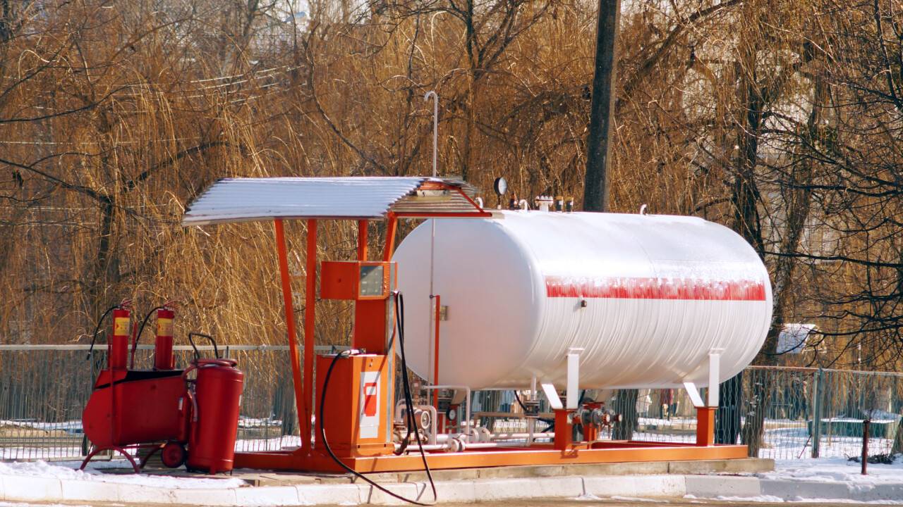 Казахстанцы продолжают переводить машины на газ, несмотря на риски остаться без этого топлива