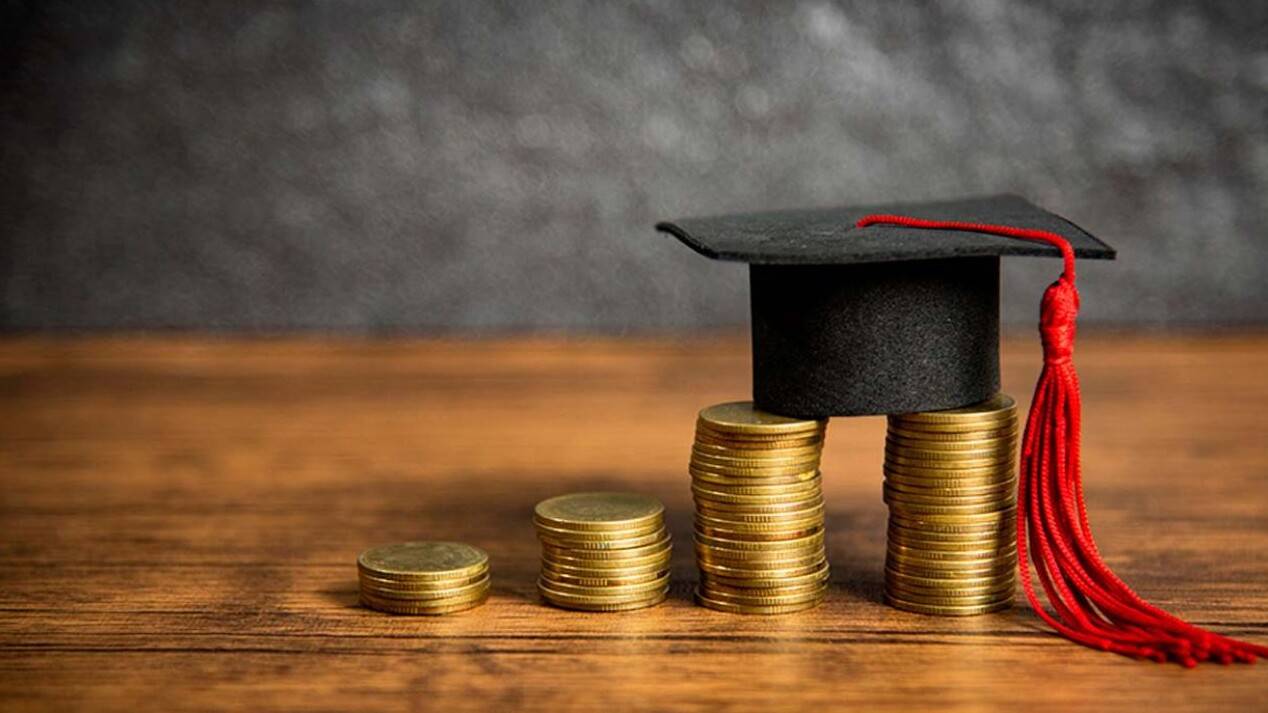 Қыркүйектен бастап докторанттар 217 мың теңге шәкіртақы алады. Смайылов қаулыға қол қойды