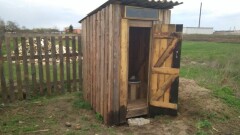 Қызылордалық 90 отбасы кәріз суы басқан көпқабатты үйде тұрып жатыр