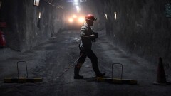 Зиянды жағдайда жұмыс істейтіндер үшін зейнеткерлікке шыққанға дейін арнайы төлем: заң Тоқаевқа қол қоюға жіберілді