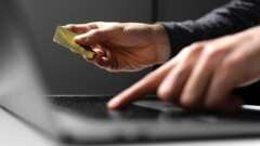 Қазақстанда 2372 қылмыскер іздеуде: оның 500-ден астамы – алаяқ